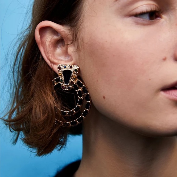 Jewelry - New Chain Hoop Earrings